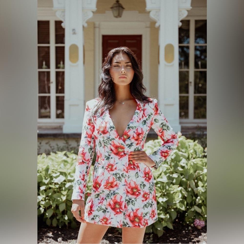 NWT ALICE + OLIVIA Latoya Tea Floral Crepe Tailored Mini Blazer Dress - Picture 15 of 16